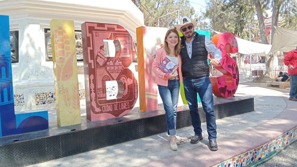 Irma Montiel, candidata a Magistrada Electoral, visita Libres para promover su candidatura y el voto informado