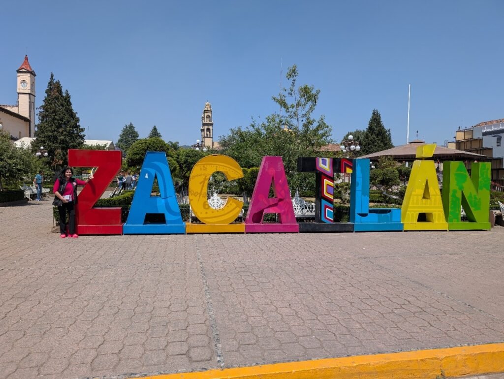 Sandra Carolina Arellano, candidata a Magistrada de Circuito, visita Zacatlán y promueve una justicia cercana a la gente